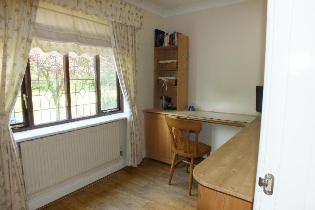 Llwyn Country House Лланелли Номер фото