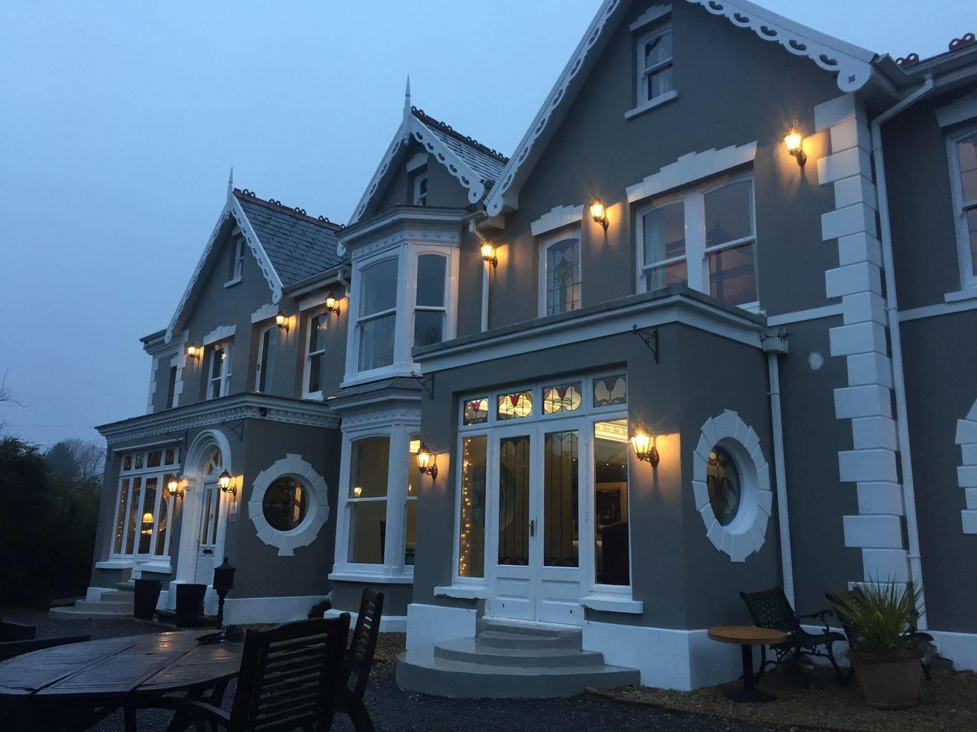 Llwyn Country House Лланелли Экстерьер фото